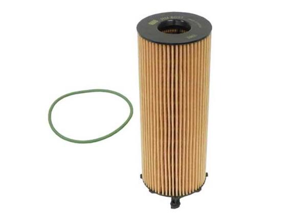 Audi VW Engine Oil Filter 057115561M - MANN-FILTER HU8001X